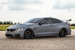 vrforged-d04-black-bmw-m4-gray-1