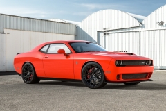 vrforged-d05-gloss-black-dodge-challenger-red-1