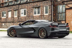 Chevrolet-Corvette-C8-Coupe_back_1