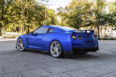 Nissan-GT-R-Blue_Back