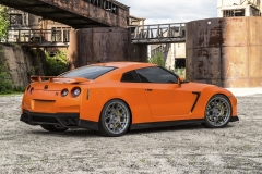 Nissan-GT-R-Orange_Back